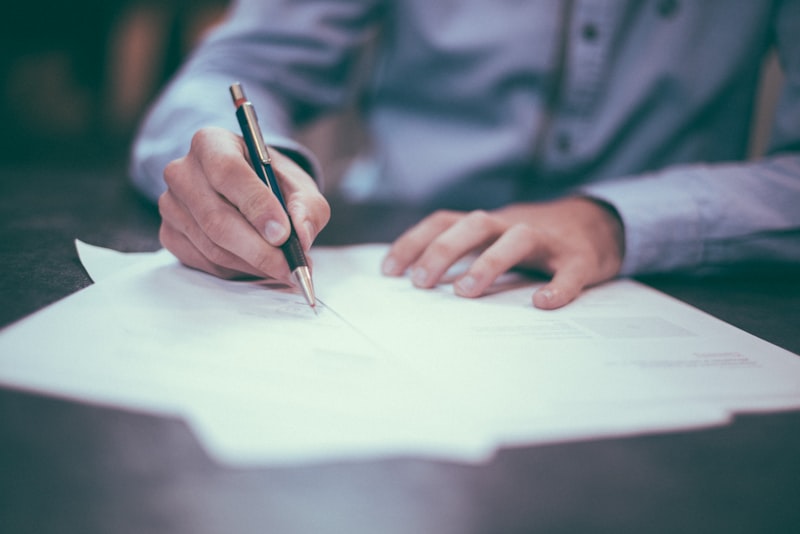 Legal documents and corporate counsel